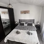 Velora Apartment *